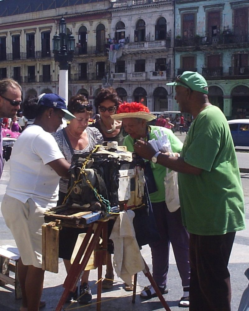 39- la habana. fotografo minutero 2012 1